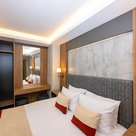 Harmony Hotel *