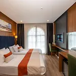 Hotel Harmony &