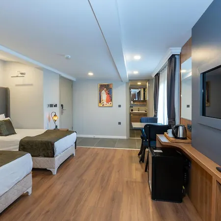 Hotel Harmony *
