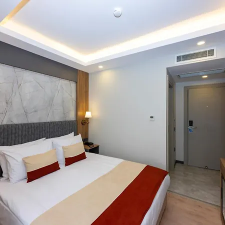 Harmony & Hotel