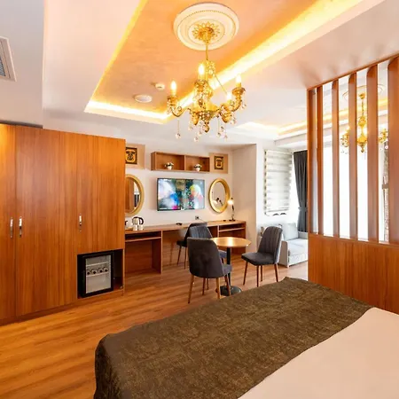 Hotel Harmony & 4*