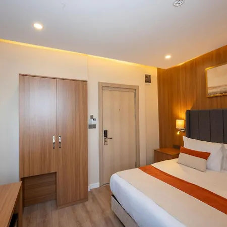 Hotel Harmony & Istambul
