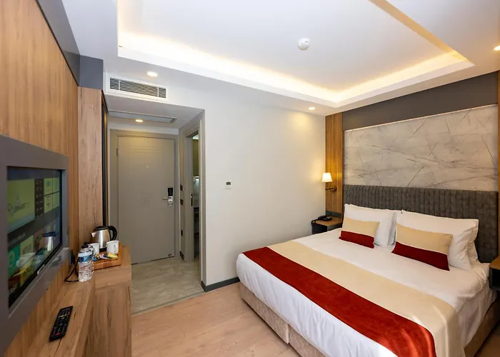 Hotel Harmony & Istanbul