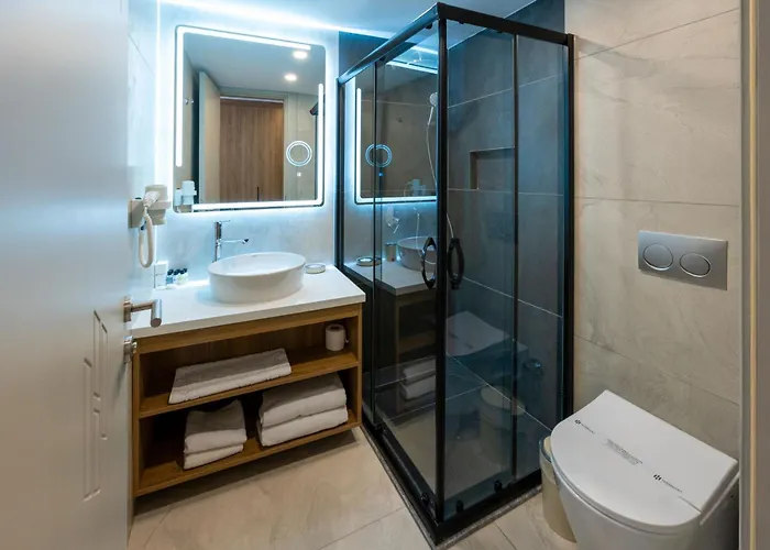 Hotel Harmony & Istanbul